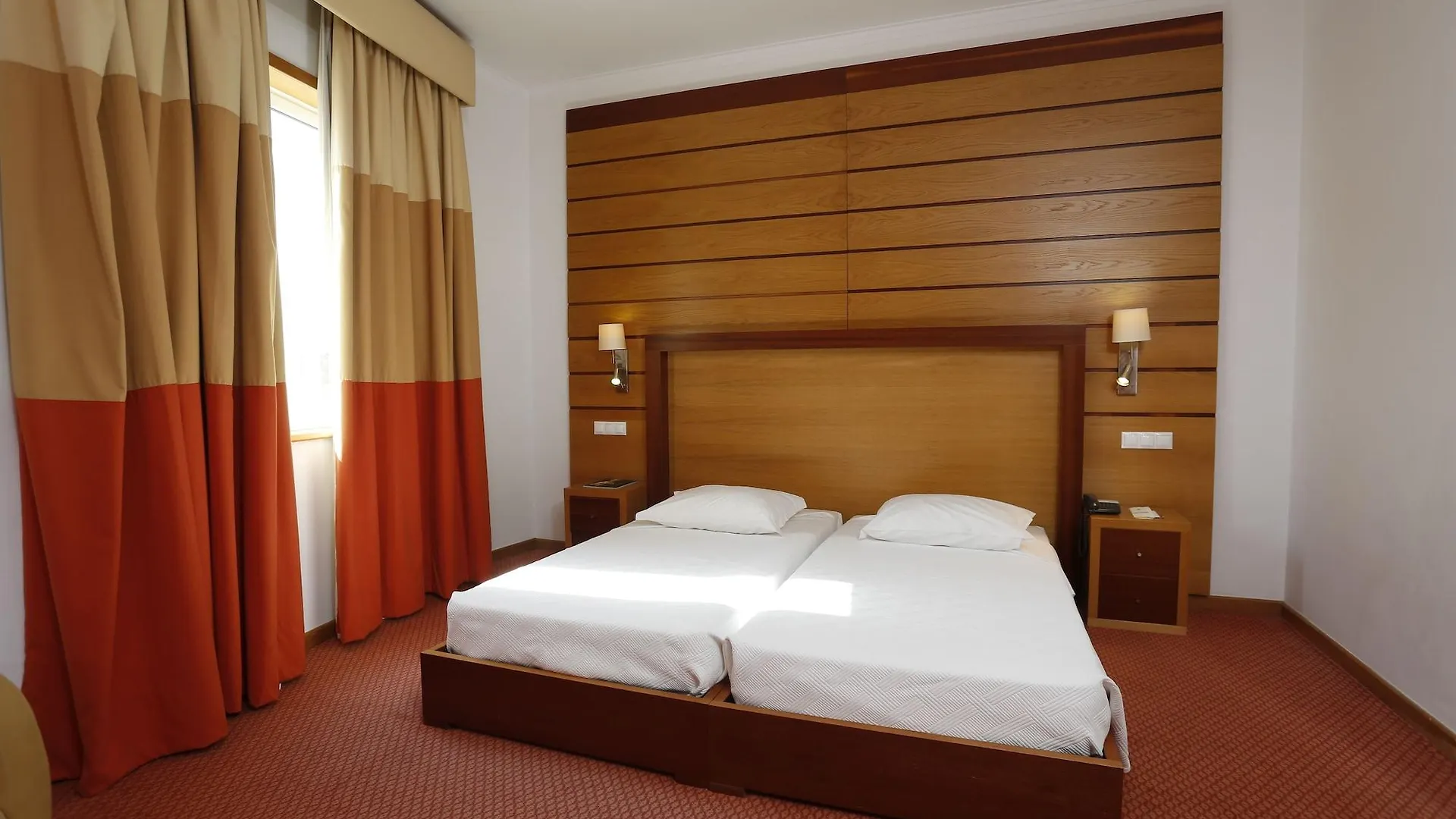 Montebelo Palacio Dos Melos Viseu Historic Hotel 4*,  البرتغال