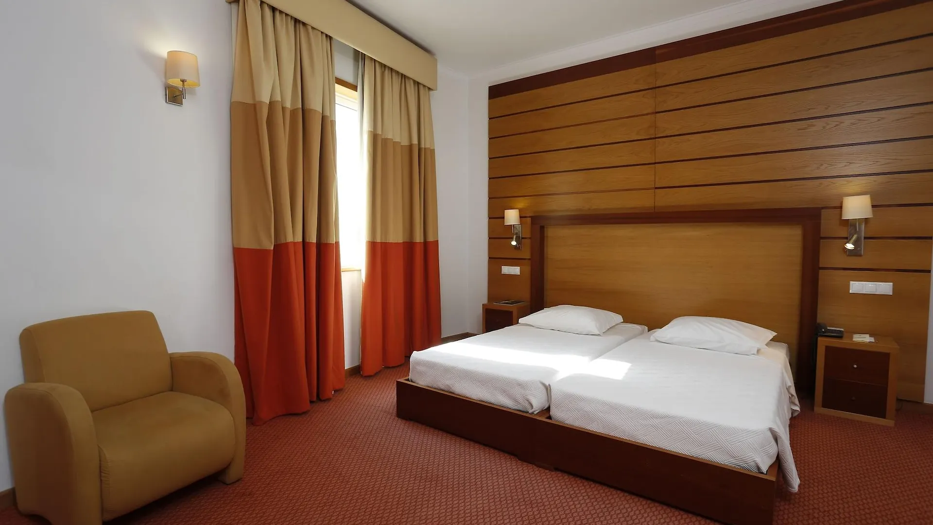 Montebelo Palacio Dos Melos Viseu Historic Hotel