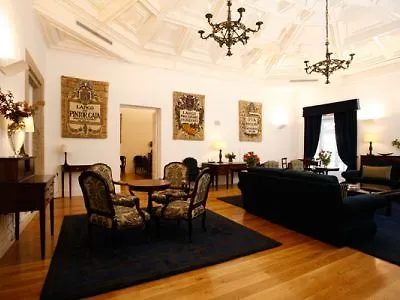 Montebelo Palacio Dos Melos Viseu Historic Hotel البرتغال